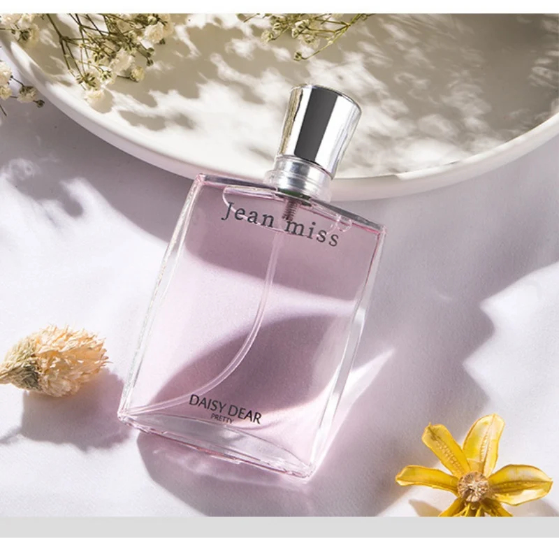 عطر نسائي جديد 'الحب الحقيقي'  - مراجعة Perfume For Fragrance وسعره