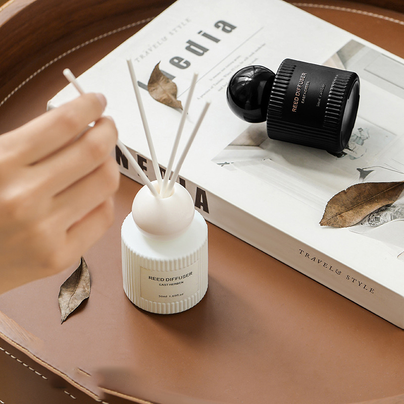 50 مل عطر غرفة النوم المنزلية  - مراجعة Perfume La Fragrance وسعره